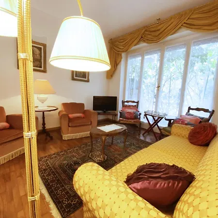Casa Con Due Giardini Privati Vicino Al Mare E Ariston Lejlighed