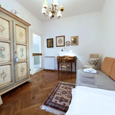 Casa Con Due Giardini Privati Vicino Al Mare E Ariston